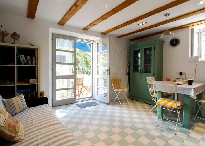 Semesterbostad Bargujac Summer House